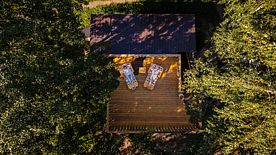 Четырёхместный номер Classic с балконом и с красивым видом из окна, Глэмпинг Высокий берег , Юрьевец