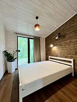 Коттедж с красивым видом из окна, Глэмпинг Эхо Леса, село Червишево