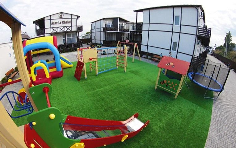 Детская площадка | Azov Le Chalet, Запорожская область