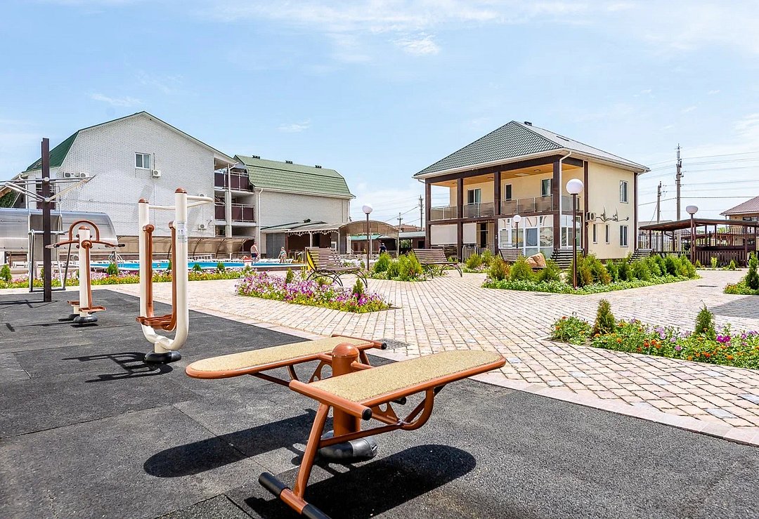 База отдыха Ажур (Кирилловка), Запорожская область, Кирилловка 