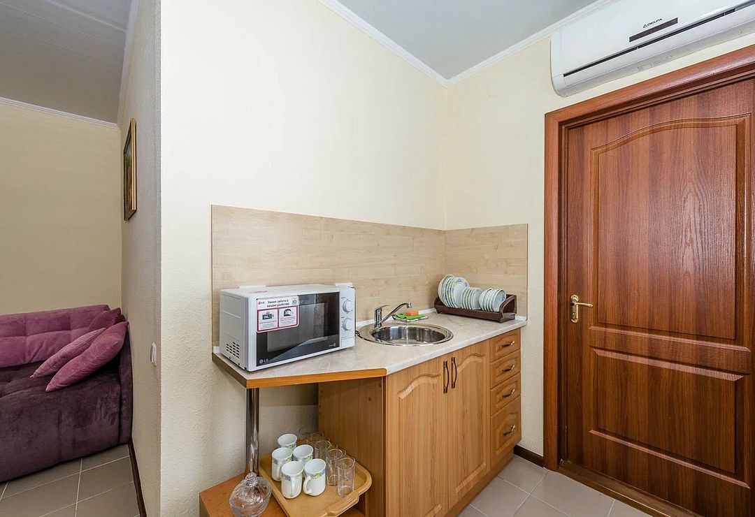 Люкс 4-местный 2-комнатный