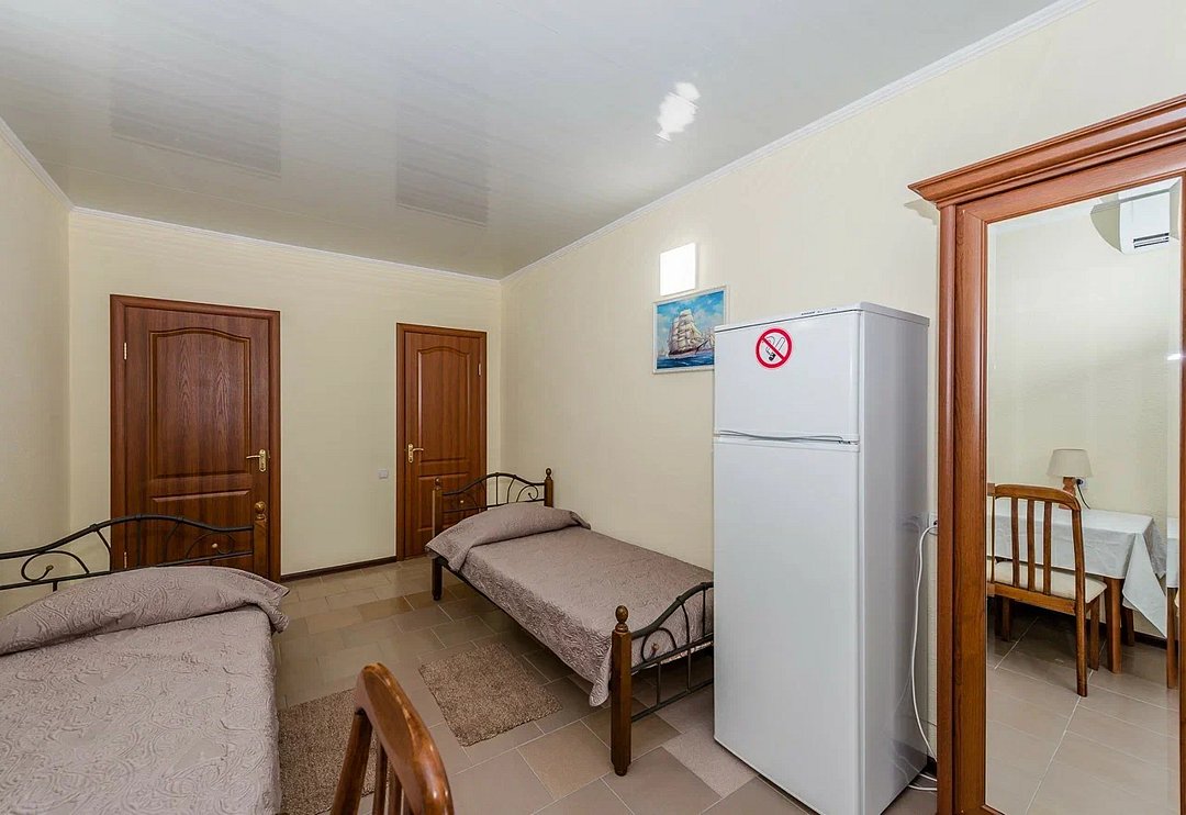 Люкс 4-местный 2-комнатный