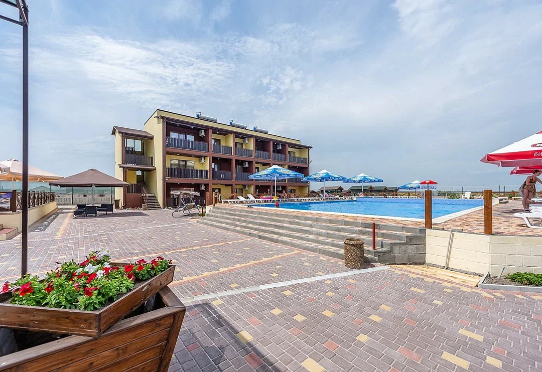 База отдыха Гармония (Кирилловка), Запорожская область, Кирилловка 