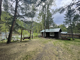 Коттедж с красивым видом из окна, База отдыха Усадьба на Чемалке, Чемал