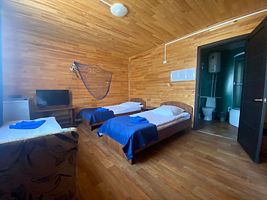 Комфорт 3-х местный (третье место диван-софа) (благоустроенный домик), Гостевой дом Адмирал, Хужир