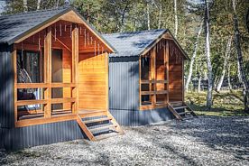 Коттедж c 1 комнатой с красивым видом из окна, База отдыха Аксакал, Архыз