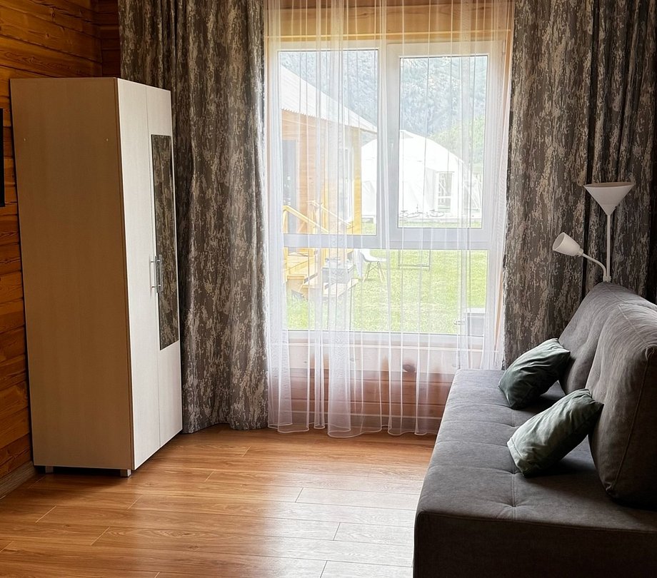 Коттедж 4-местный 2-комнатный