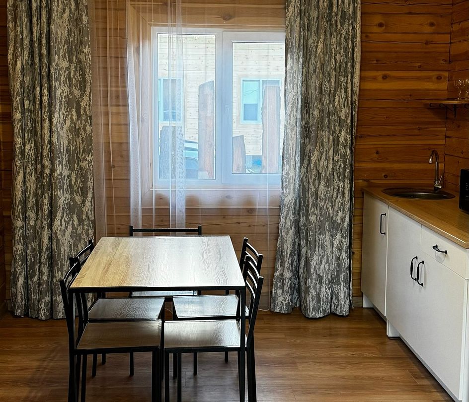 Коттедж 4-местный 2-комнатный