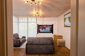 Коттедж с видом на озеро, База отдыха Парк Звёзд, Смоленск