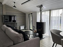 Коттедж Premium c 1 комнатой, База отдыха TwoHouseRiver (ТуХаусРивер), поселок Истра