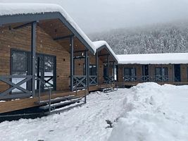 Коттедж №1 с 2 комнатами с красивым видом из окна, База отдыха Архыз-Мархыз, Архыз