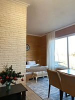 Шестиместный коттедж с балконом, База отдыха Ягода-Малина, Кропоткин