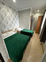 Трёхместный стандарт Номера: 1, 2, 3, 10, Гостевой дом Апельсин, Лоо