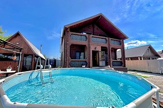 Комплекс гостевых домов Семейный