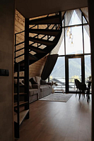 А-Фрейм с балконом и с красивым видом из окна, Глэмпинг Troodos Park, Архыз