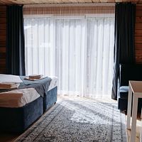 Двухместный коттедж с террасой Стандарт+ двуспальная кровать, База Отдыха Алтай Эко Кедр, село Акташ