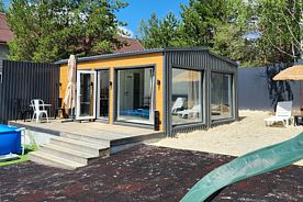 Дом БукинПляж, Дом БукинПляж, Увильды