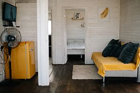 Амбаркаса Family дом для семьи с баней с красивым видом из окна, Глэмпинг Амбаркаса , село Калмань