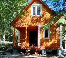 Нижний дом, База отдыха Мухоморье, Архыз