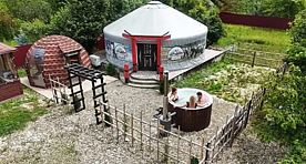 Большая юрта, База отдыха ЮртХаджох, Каменномостский