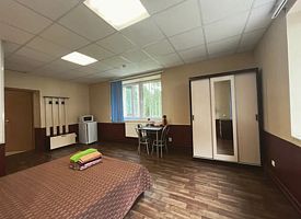 Двухместный номер Standard № 23 двуспальная кровать, База отдыха Александровская, посёлок Мамонтовка