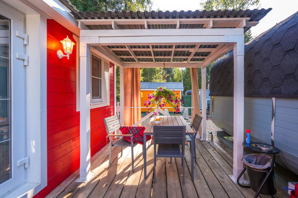 Красный домик в лесу на Живописной улице, Московская область: фото 2