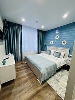 Полулюкс с балконом и с красивым видом из окна, База отдыха Горница, Архыз