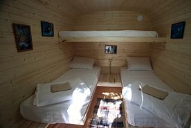 Бунгало с красивым видом из окна, Кемпинг GreenWood, Добрянский район