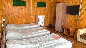 Трёхместный полулюкс с красивым видом из окна, Турбаза Далай, Баргузинский район