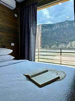 Трехкомнатный люкс, База отдыха Горное Озеро, село Ирганай