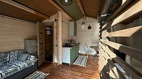 Четырёхместный коттедж, База отдыха Эко домики в Лоо, Нижнее Учдере