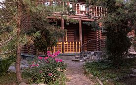 Коттедж N1 с балконом и с красивым видом из окна, База отдыха Плещеево, Переславль-Залесский