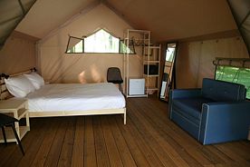 Тент двуспальная кровать, Спортивно-туристическая деревня Горка, Озёрский район