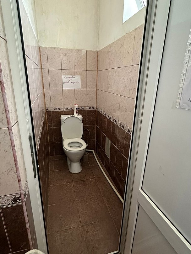 Эконом 2-местный (с большой кроватью)