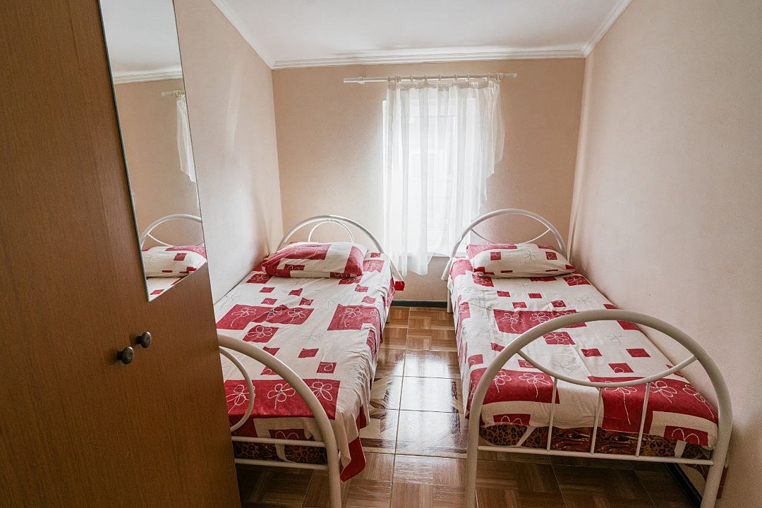 Эконом 2-местный (с раздельными кроватями)