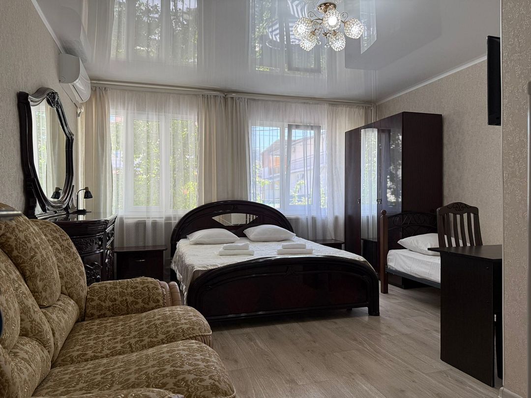 Полулюкс 3-местный