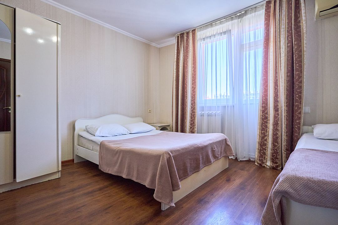 Стандартный 3-местный