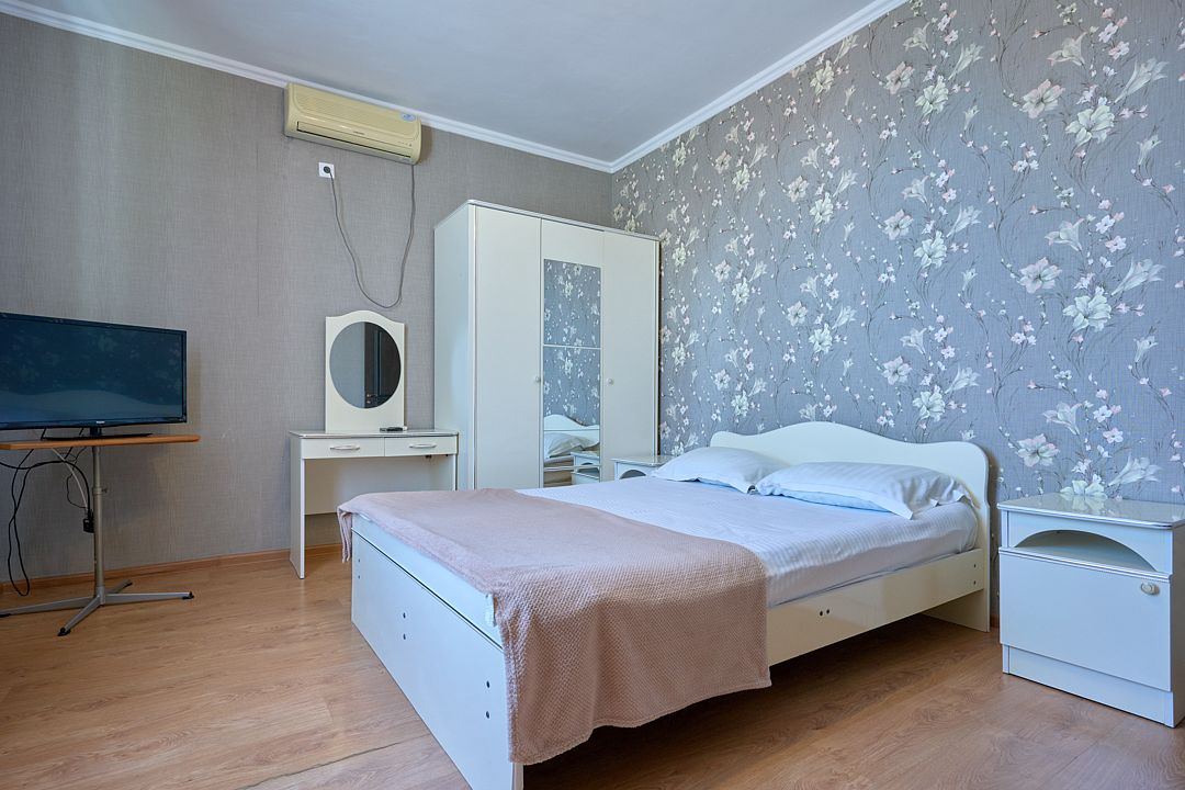 Стандартный 5-местный 2-комнатный