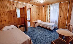 Домик 2-мест.1-комн. 40 42-48 летний, База отдыха Таватуй РЖД, поселок Таватуй