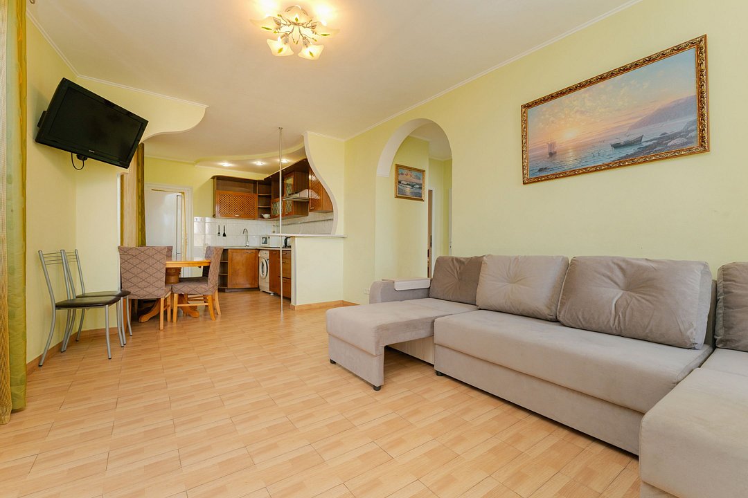 Апартаменты улучшенные 4-местные 3-комнатные (с террасой)