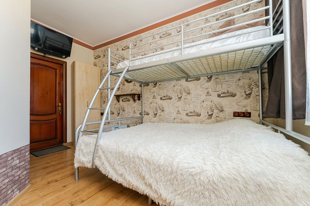 Номер 3-местный 1-комнатный бюджетный «Каюта Шкипера»