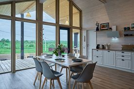 Семейный коттедж с красивым видом из окна, База отдыха Якунино Дача , Якунино