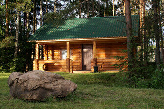 Рыболовно-охотничья база Ухра