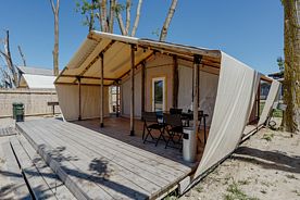 Берег 4 для друзей, Глэмпинг КаспияДОМ, Кировский