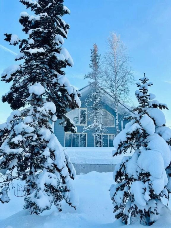 База отдыха Черногория на Родниковой, Шерегеш, Кемеровская область