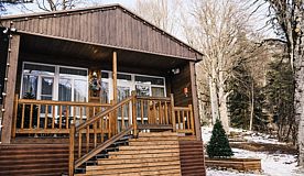 House Номера домов: 1, База отдыха Хижина Лесника , Архыз