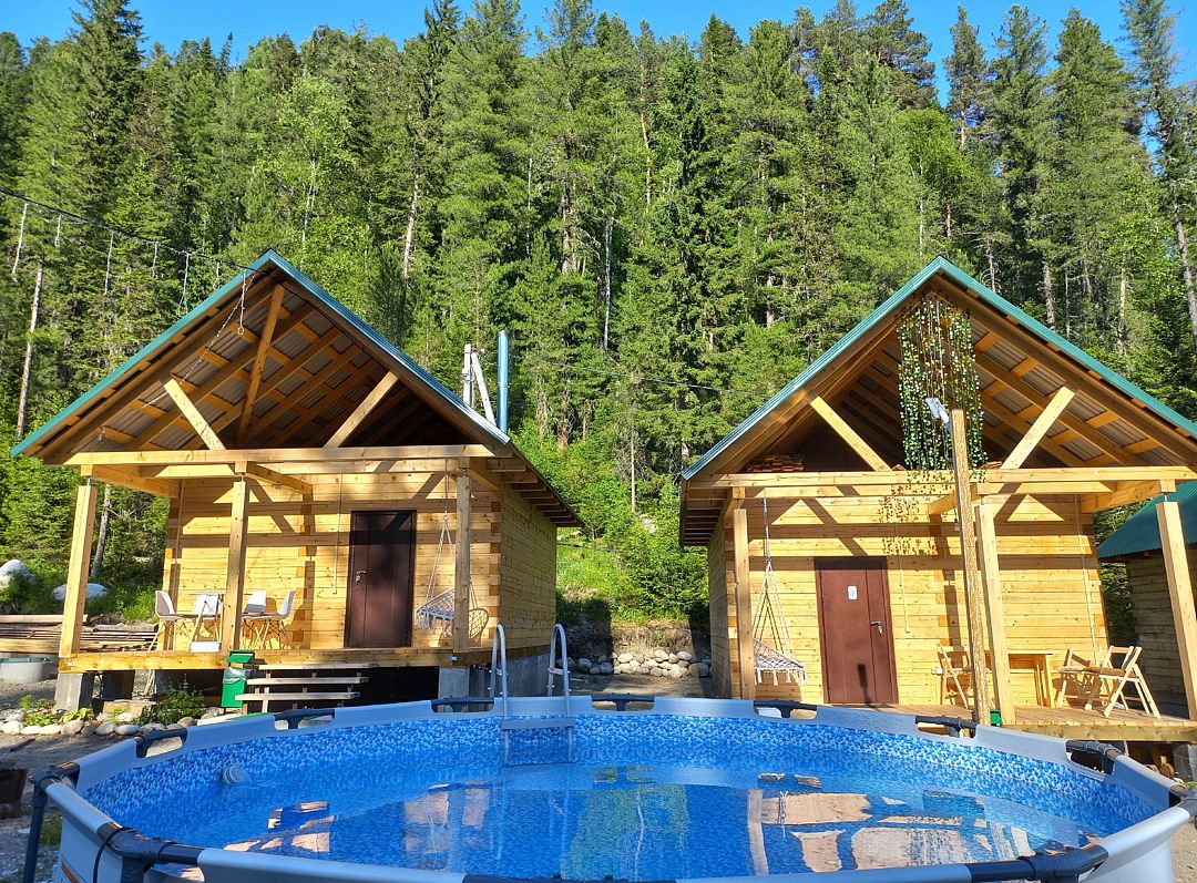 Гостевой дом Еловый, село Артыбаш, Горный Алтай (Республика Алтай)