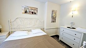 Делюкс «Евро» (корпус №4, 2 этаж), База отдыха Лесное поместье, Аргаяшский район