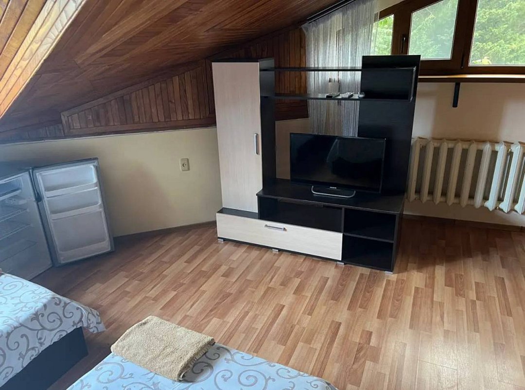 Стандартный 6-местный 2-комнатный