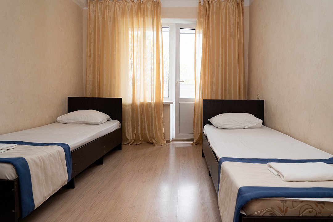 10-местный 4-комнатный (без кухни)